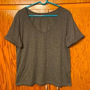 Women’s Large Gray V-neck